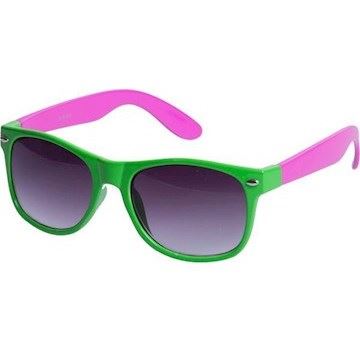 Meget kær model (ca. 3-5 år) neon-grøn med neon-pink stænger...